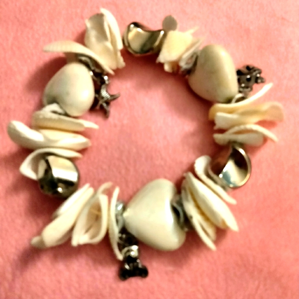 White Sea Shell Bracelet